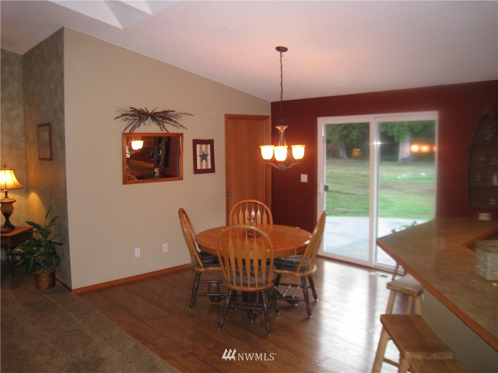 150 Scantigrease Place Castle Rock, WA 98611 - Photo 3 of 9 Gallery Image 3
