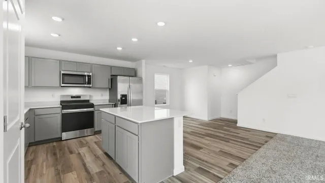 $309,005 | 1301 Greencastle Drive, Warsaw, IN 46582