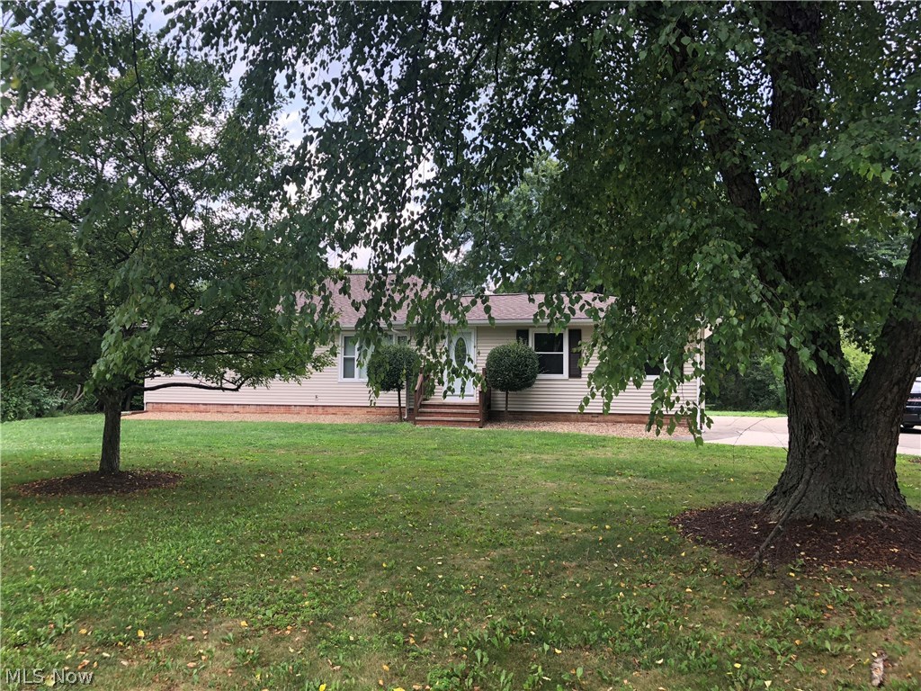 38075 Bainbridge Road Solon, OH 44139 - Photo 34 of 35 Gallery Image 34