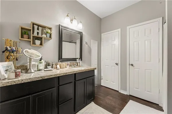 $5,600 | 410 Montclair Avenue, College Station, TX 77840