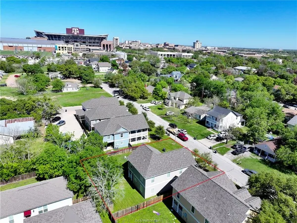 $5,600 | 410 Montclair Avenue, College Station, TX 77840