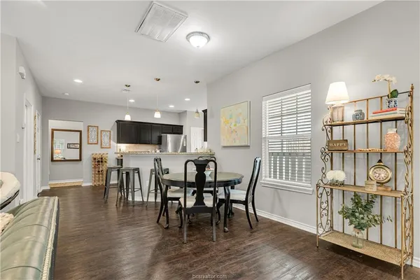 $5,600 | 410 Montclair Avenue, College Station, TX 77840