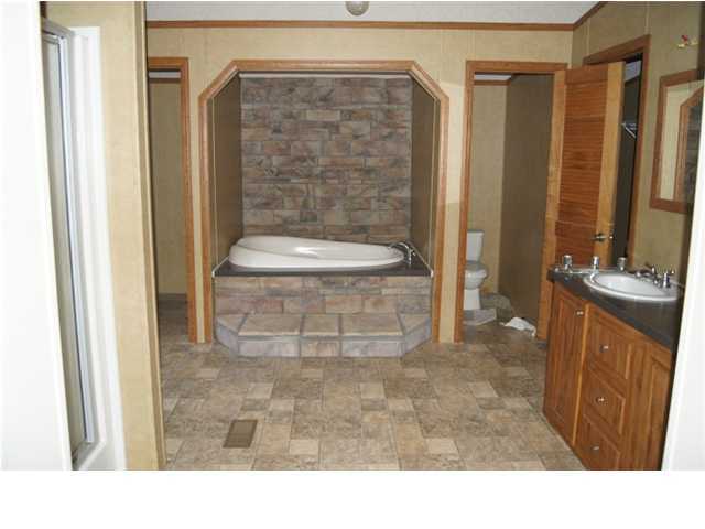 399 Ford Hill Road DeFuniak Springs, FL 32433 - Photo 10 of 12 Additional Photo