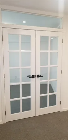 $3,150 | 740 East Broadway, Unit 3E, Long Beach, NY 11561