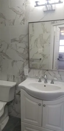 $3,150 | 740 East Broadway, Unit 3E, Long Beach, NY 11561