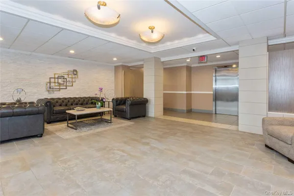 $3,150 | 740 East Broadway, Unit 3E, Long Beach, NY 11561