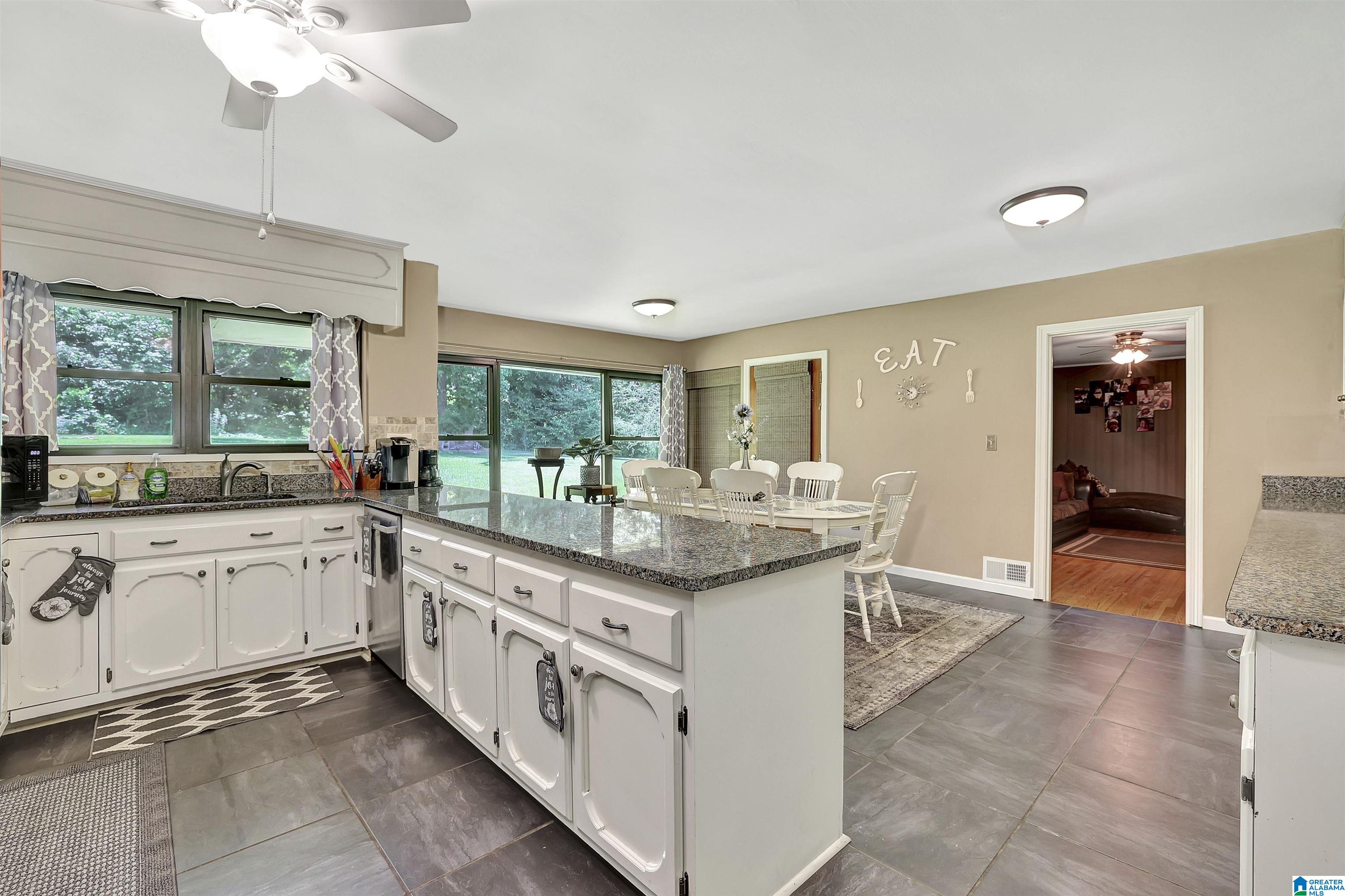 624 Ridge Top Circle Birmingham, AL 35206 - Photo 13 of 33