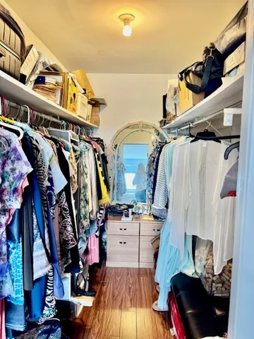 $290,000 | 701 Forum Square, Unit 609, Glenview, IL 60025