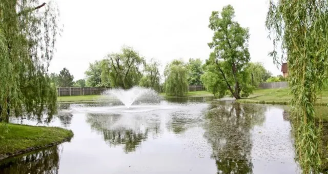 $290,000 | 701 Forum Square, Unit 609, Glenview, IL 60025