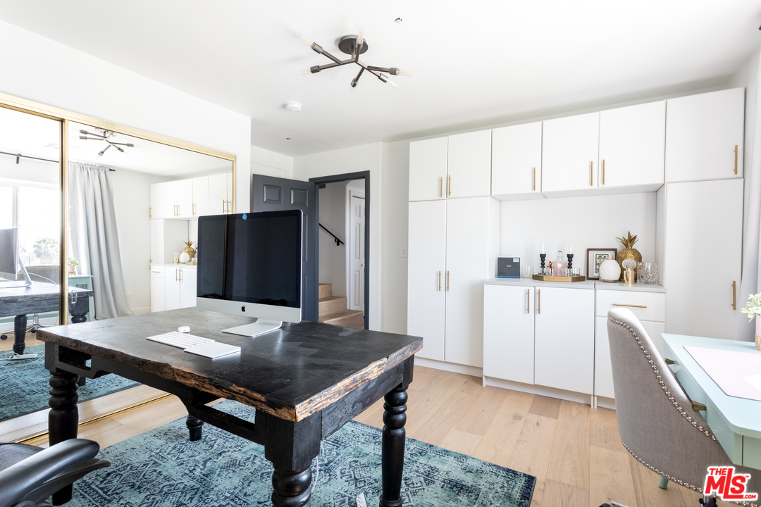 1320 Romulus Drive Glendale, CA 91205 - Photo 46 of 54