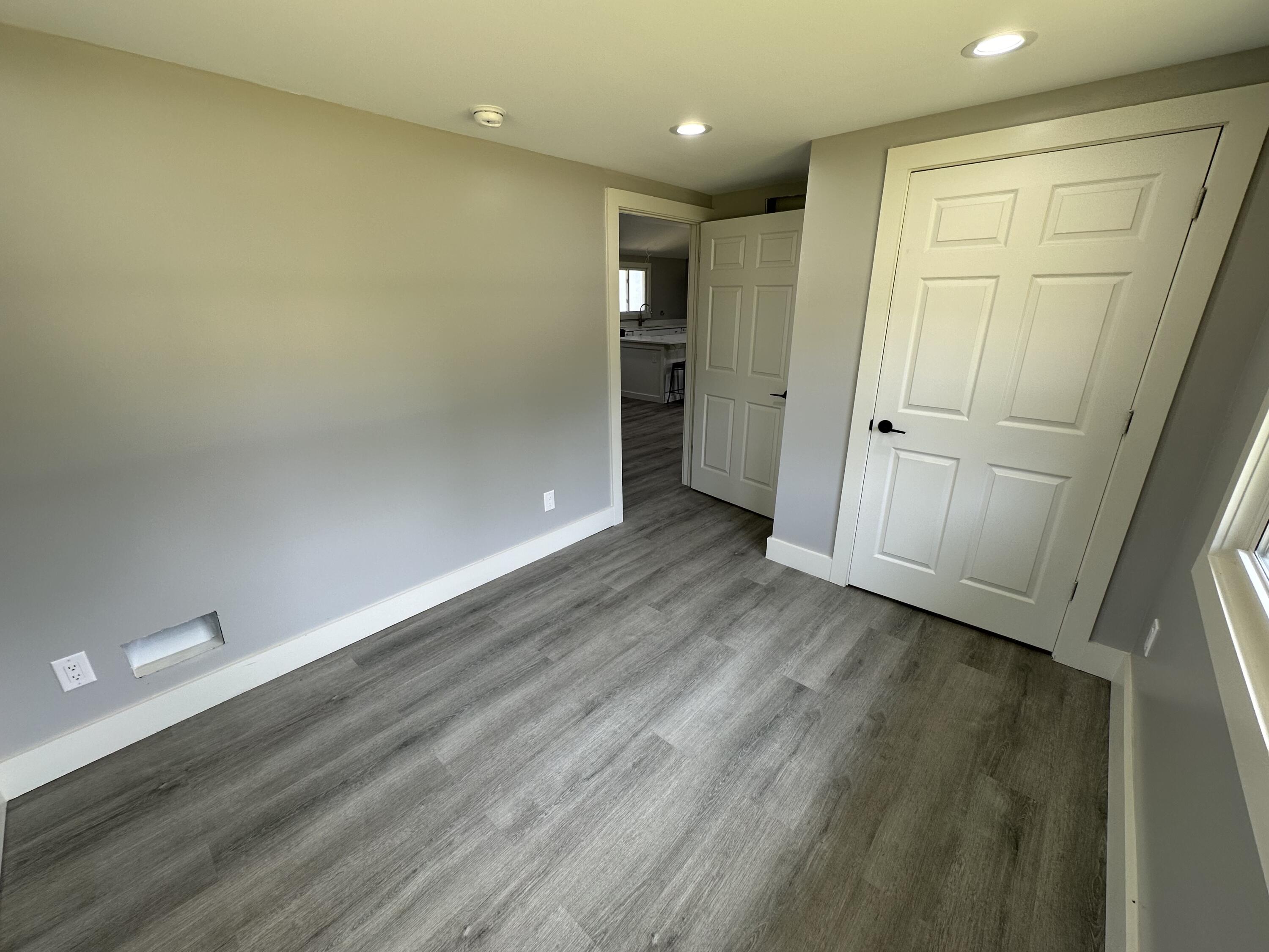 1363 Pipestone Road Benton Harbor, MI 49022 - Photo 18 of 22 IMG_7511