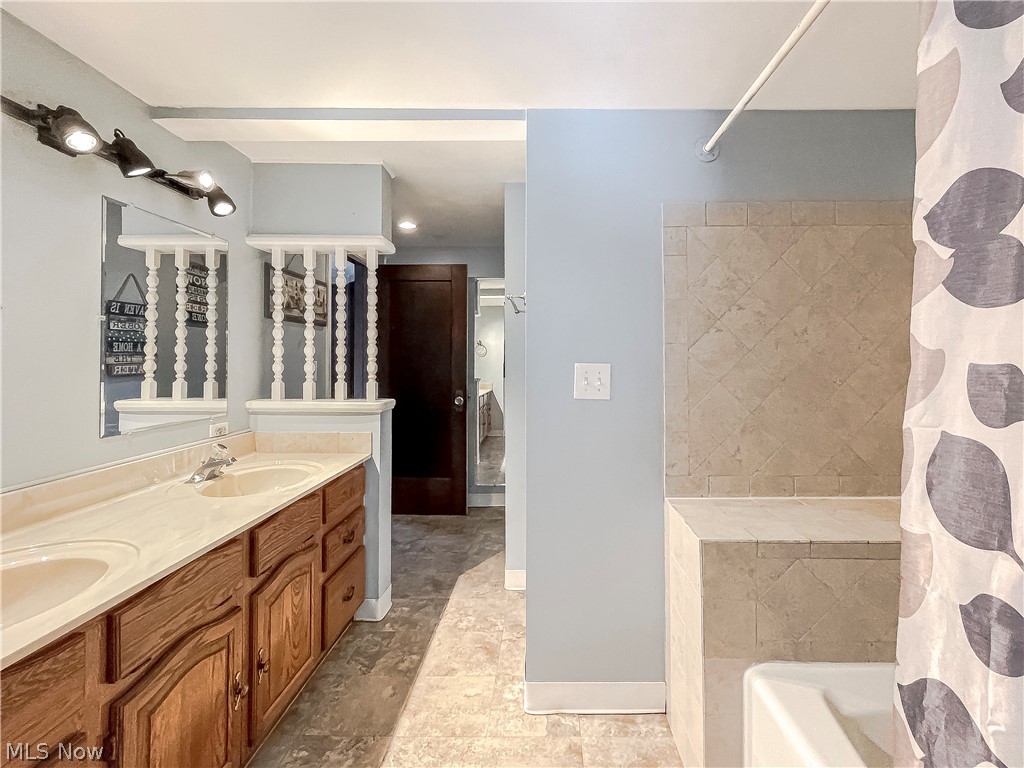 28931 Ridge Road Wickliffe, OH 44092 - Photo 17 of 26 Gallery Image 17