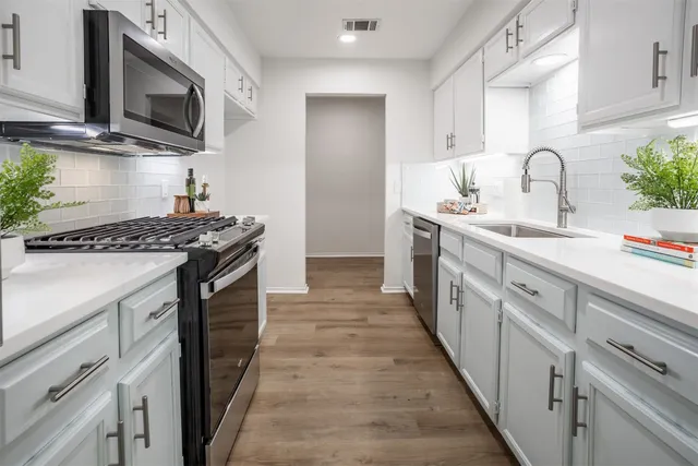 $399,000 | 5720 Shreveport Drive, Austin, TX 78727