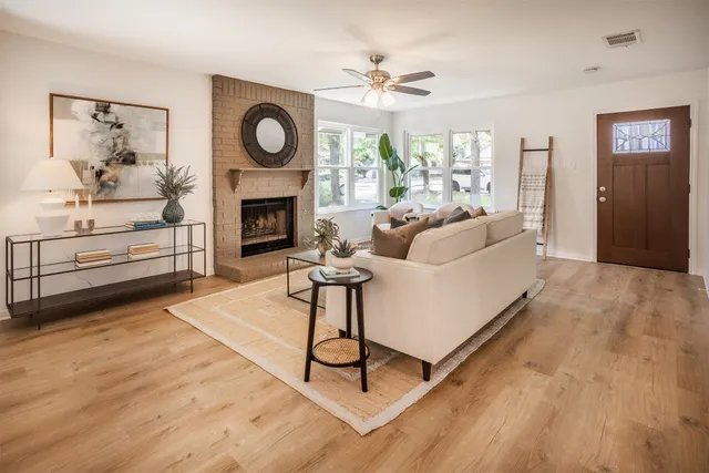 $399,000 | 5720 Shreveport Drive, Austin, TX 78727