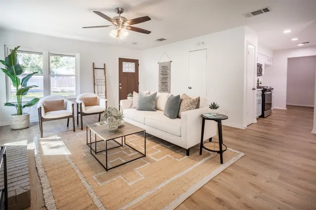 $399,000 | 5720 Shreveport Drive, Austin, TX 78727