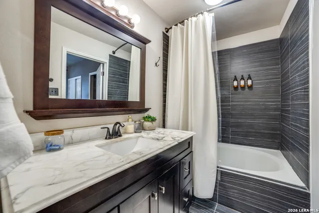 $2,295 | 13934 Blenheim, San Antonio, TX 78209