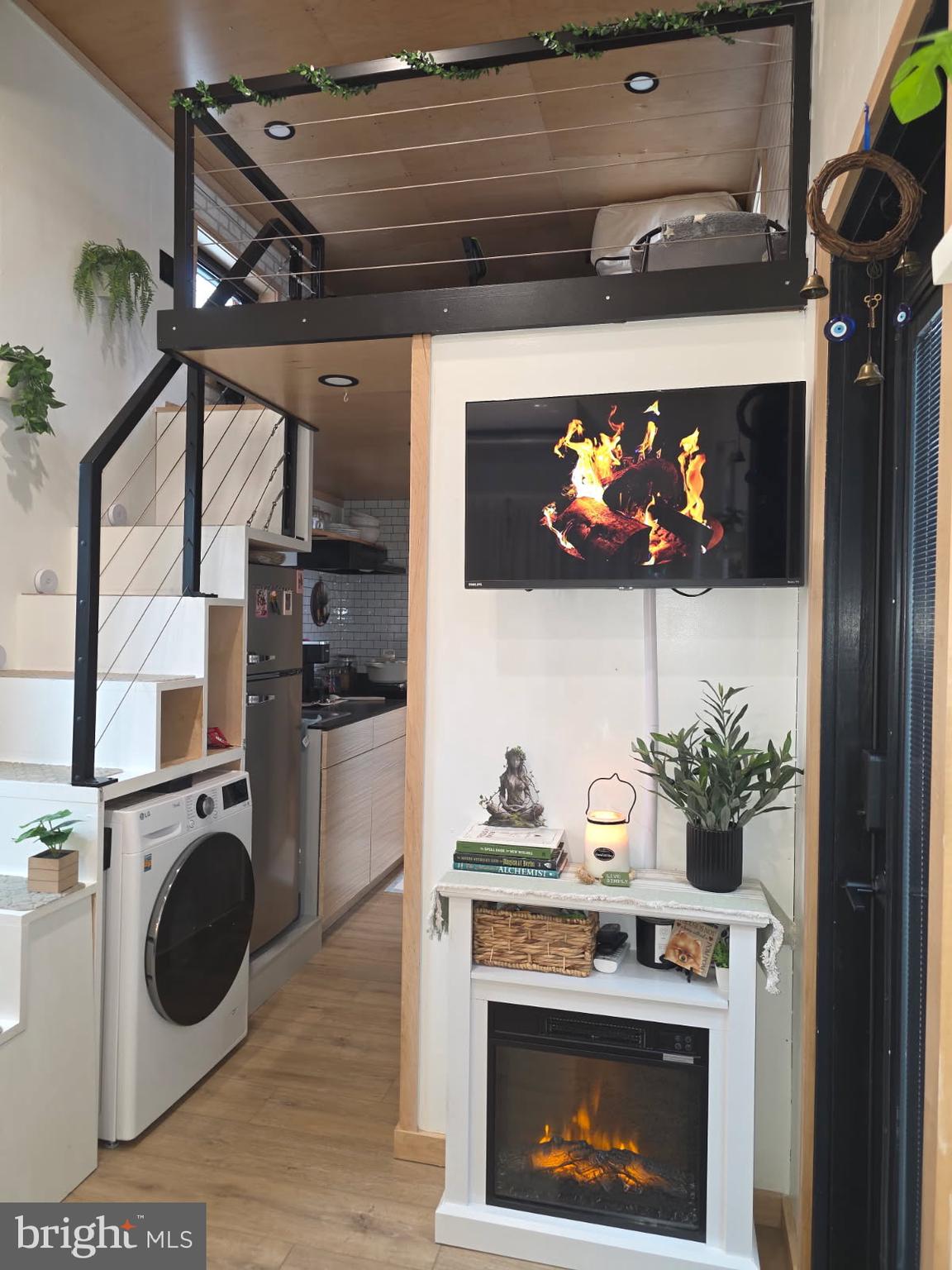 867 Schwanger Road Elizabethtown, PA 17022 - Photo 2 of 14 a stove top oven sitting inside of a kitchen