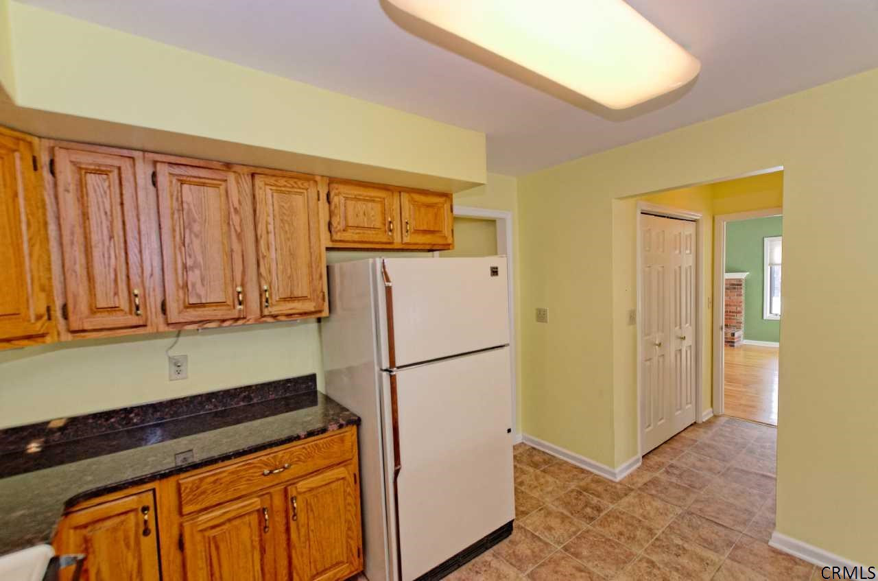 7 Gregg Road Guilderland, NY 12009 - Photo 15 of 25 Photo 15