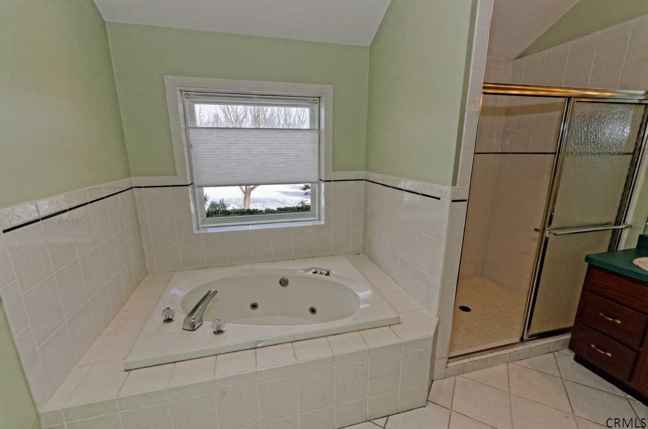 7 Gregg Road Guilderland, NY 12009 - Photo 19 of 25 Photo 19