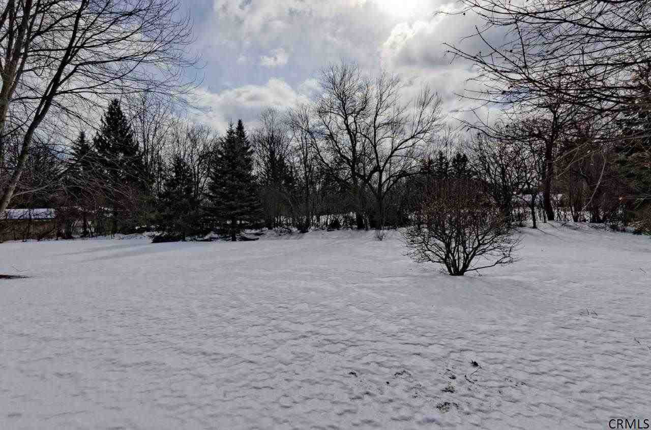 7 Gregg Road Guilderland, NY 12009 - Photo 2 of 25 Photo 2