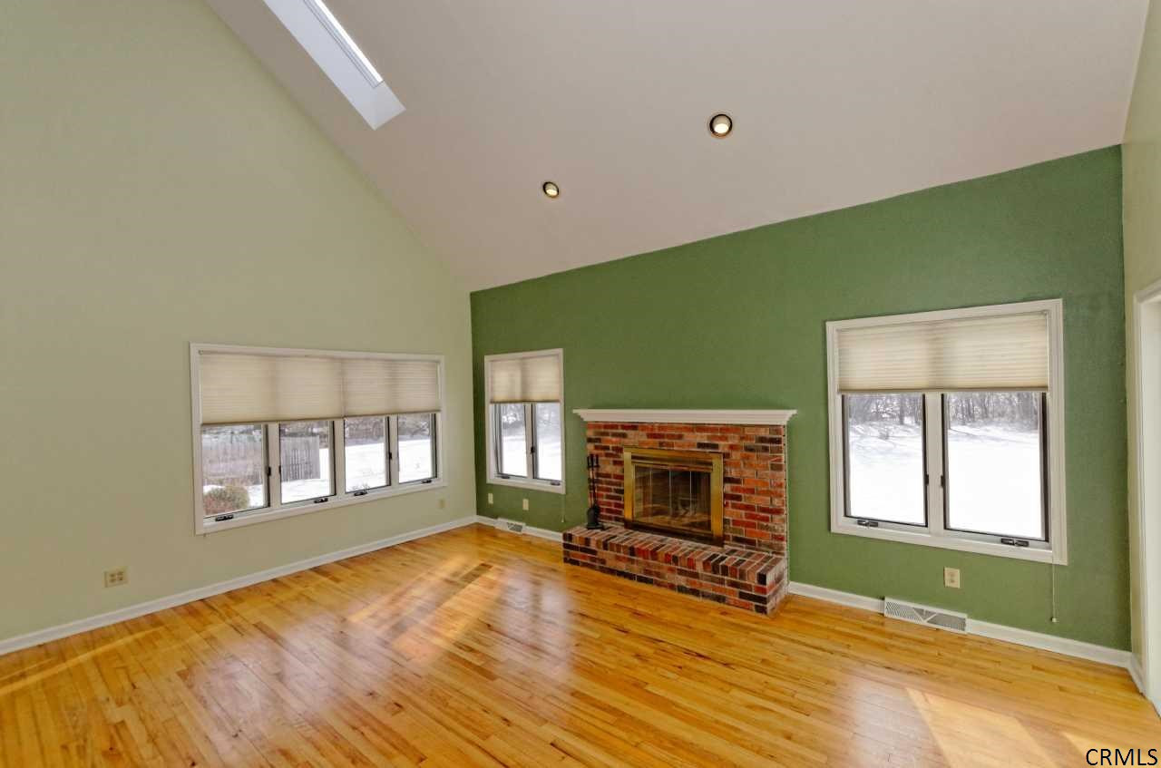 7 Gregg Road Guilderland, NY 12009 - Photo 9 of 25 Photo 9