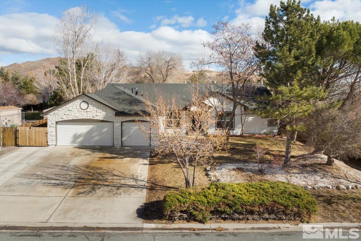 850 Cliff View Drive Reno, NV 89523 - Photo 1 of 39 Photo 1