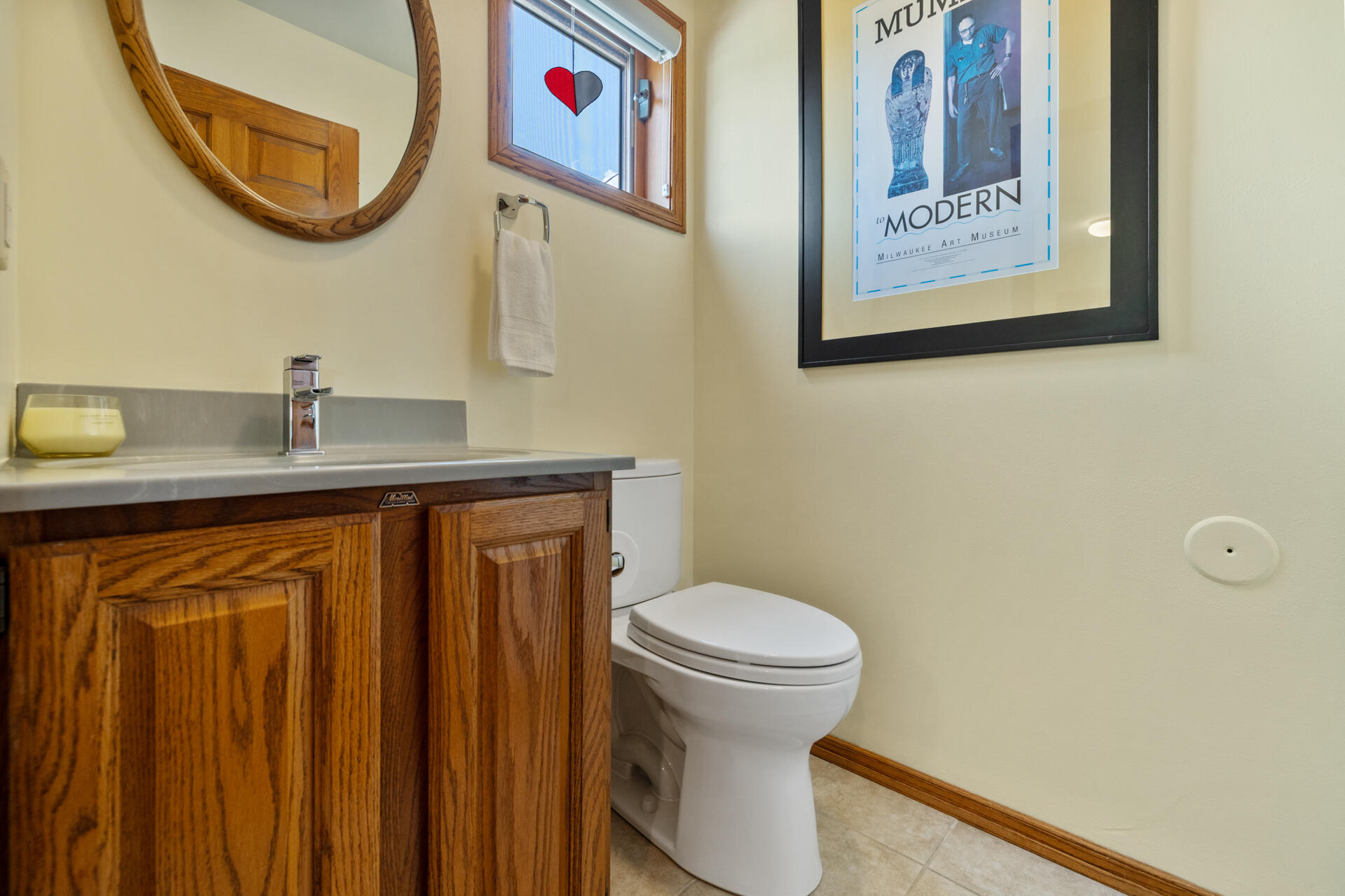 N7598 Sandy Beach Road Taycheedah, WI 54935 - Photo 15 of 34 Powder room - main floor