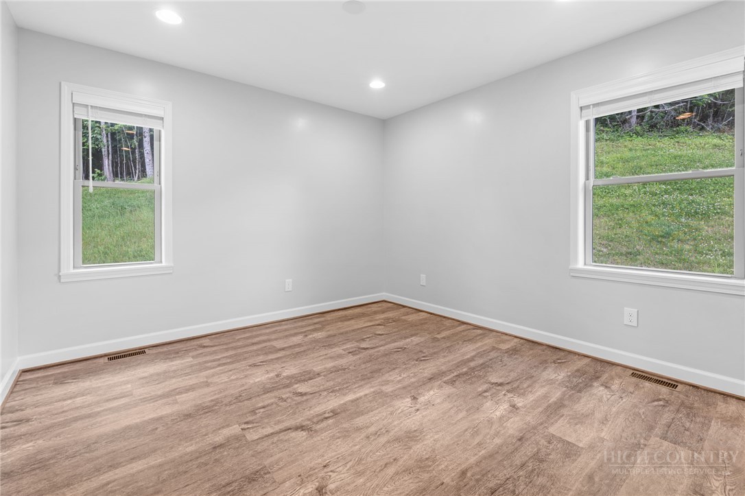 347 Townhomes Place, Unit 15 Boone, NC 28607 - Photo 19 of 32