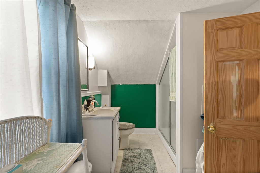 40 Cherry Street Danvers, MA 01923 - Photo 26 of 38