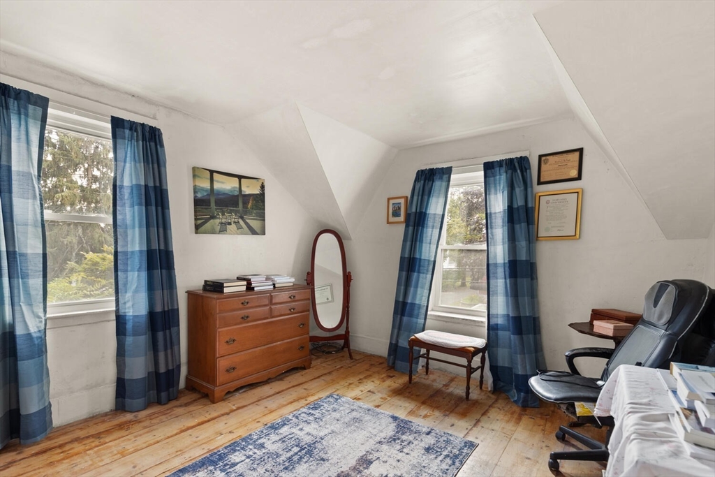 40 Cherry Street Danvers, MA 01923 - Photo 8 of 38