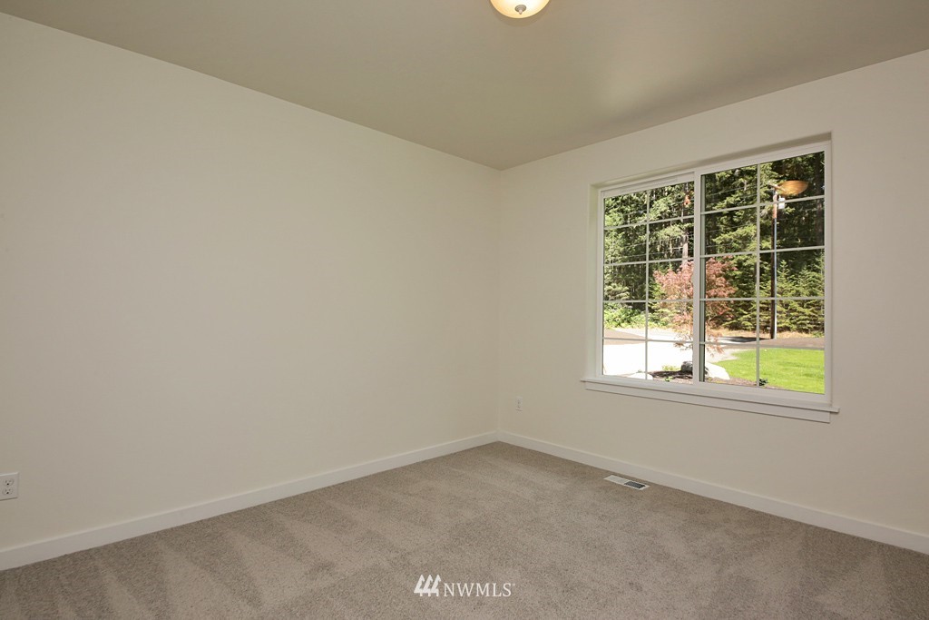 4908 Mutiny Bay Road Freeland, WA 98249 - Photo 17 of 25 Gallery Image 17