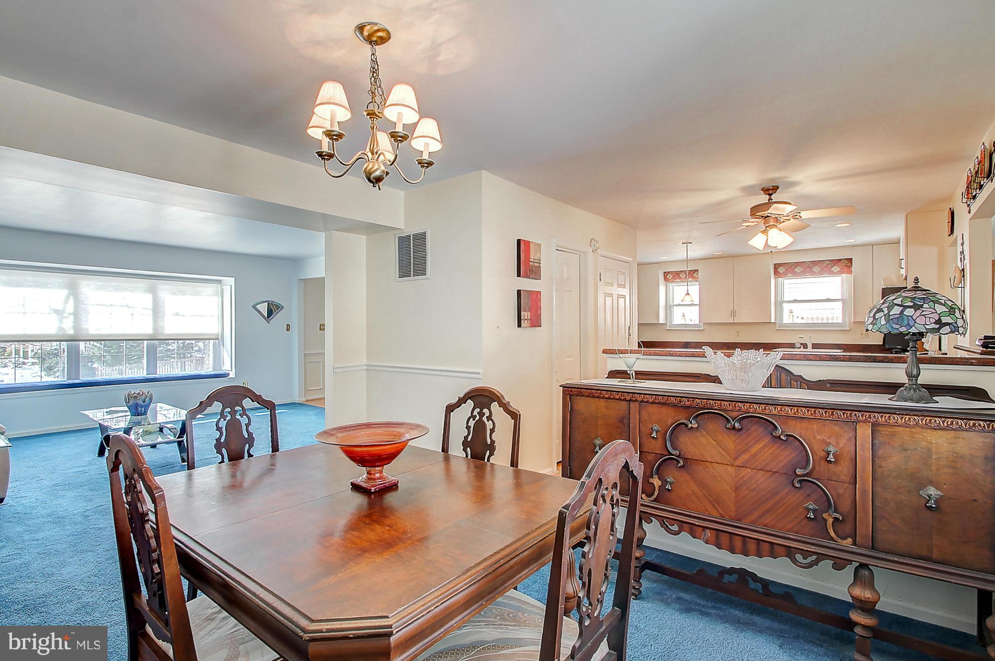 9304 Oak White Road Baltimore, MD 21236 - Photo 6 of 29 Interior (General) 5