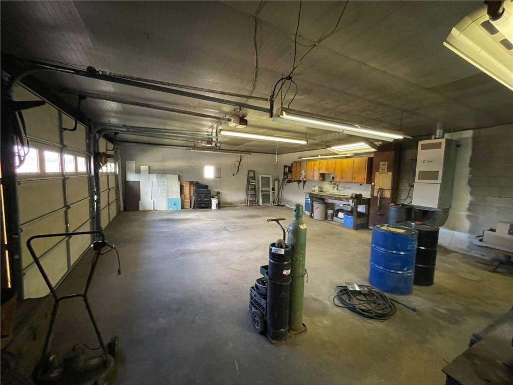130 Kaiser Road Butler, PA 16002 - Photo 23 of 24 a view of gym