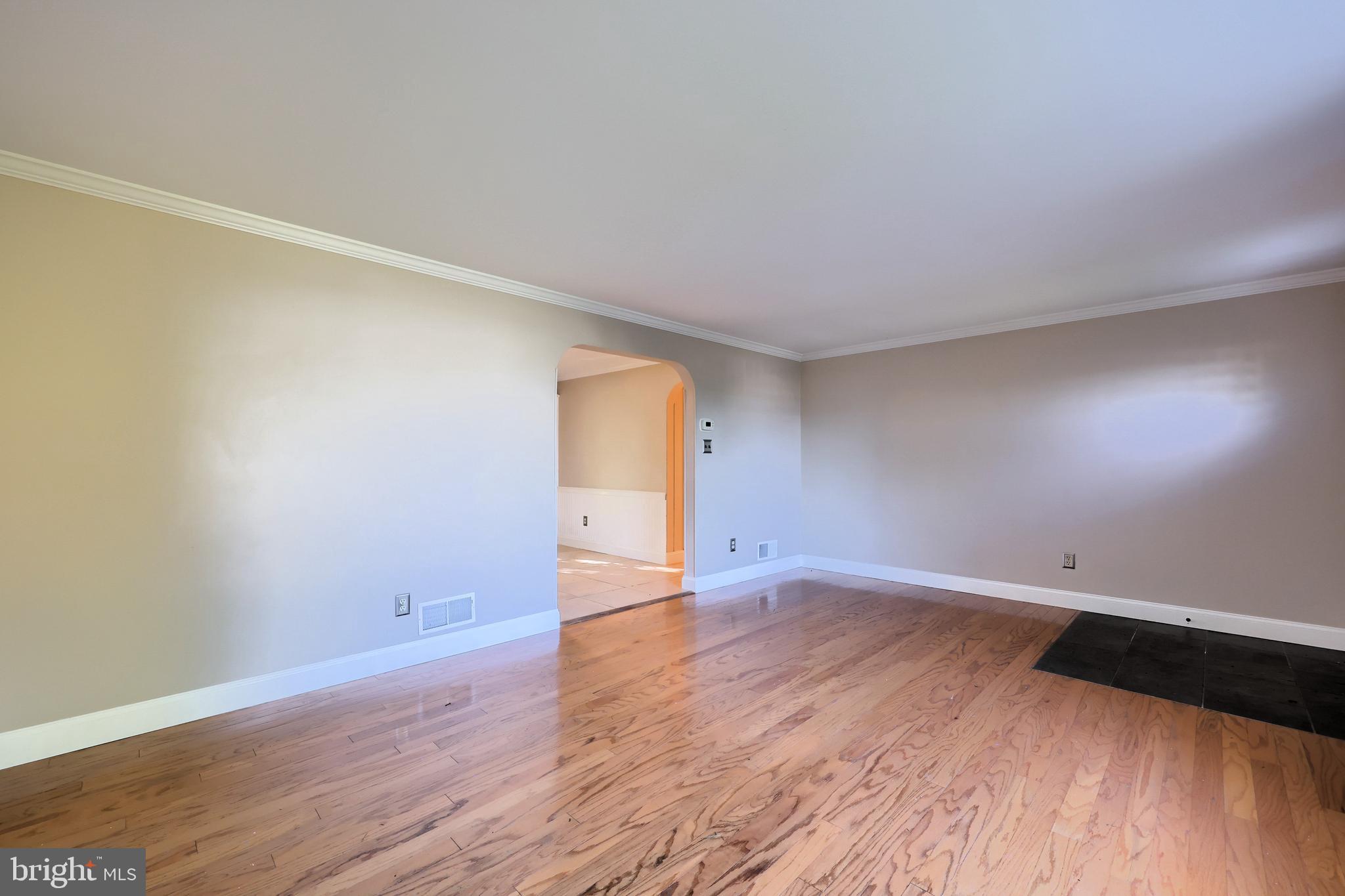 1898 Manor Ridge Drive Lancaster, PA 17603 - Photo 9 of 27 Gallery Image 9