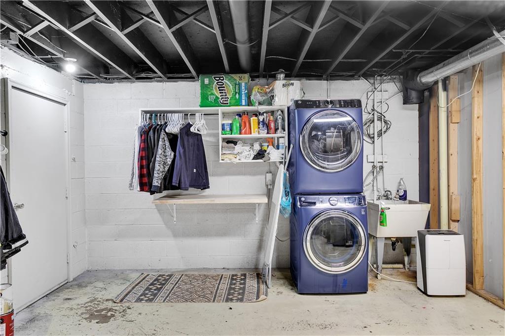 321 Crisswell Road, Unit B Butler, PA 16002 - Photo 13 of 25