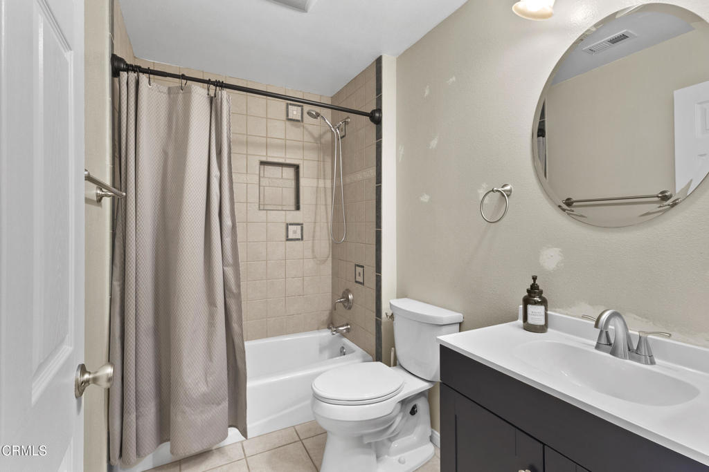 2012 Blackberry Circle Oxnard, CA 93036 - Photo 7 of 14