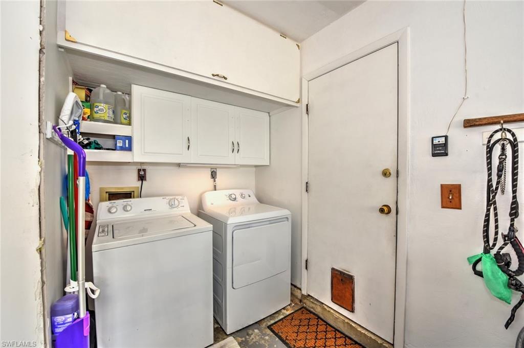 18426 Hepatica Road Fort Myers, FL 33967 - Photo 23 of 32 laundry in garage