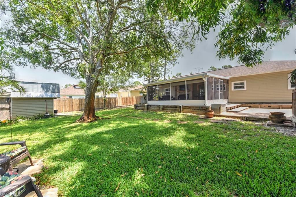 18426 Hepatica Road Fort Myers, FL 33967 - Photo 31 of 32 backyard