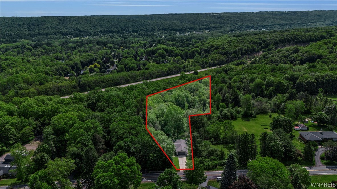 7741 Zimmerman Road Boston, NY 14075 - Photo 2 of 42