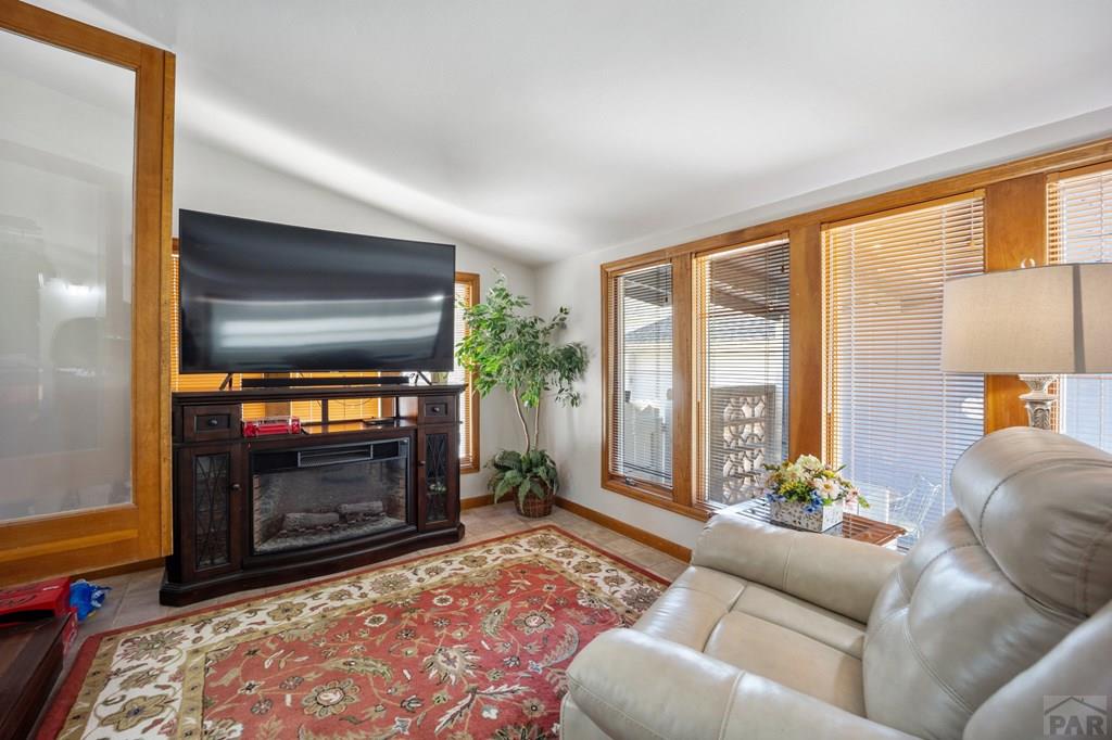 814 Raton Avenue La Junta, CO 81050 - Photo 24 of 89