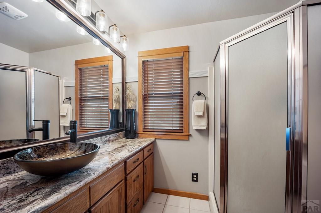 814 Raton Avenue La Junta, CO 81050 - Photo 33 of 89