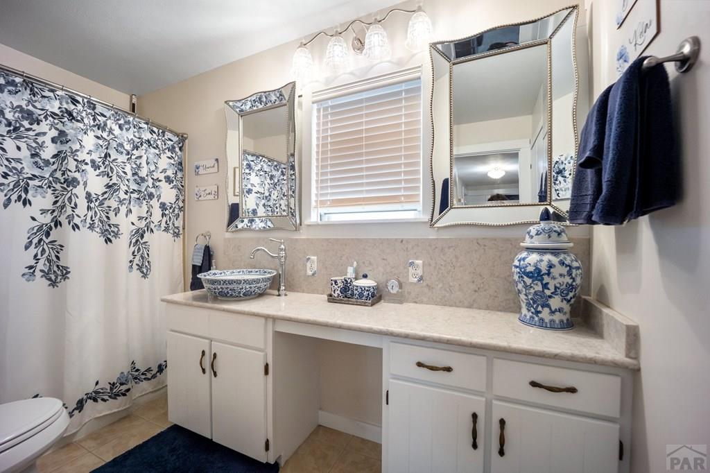 814 Raton Avenue La Junta, CO 81050 - Photo 47 of 89