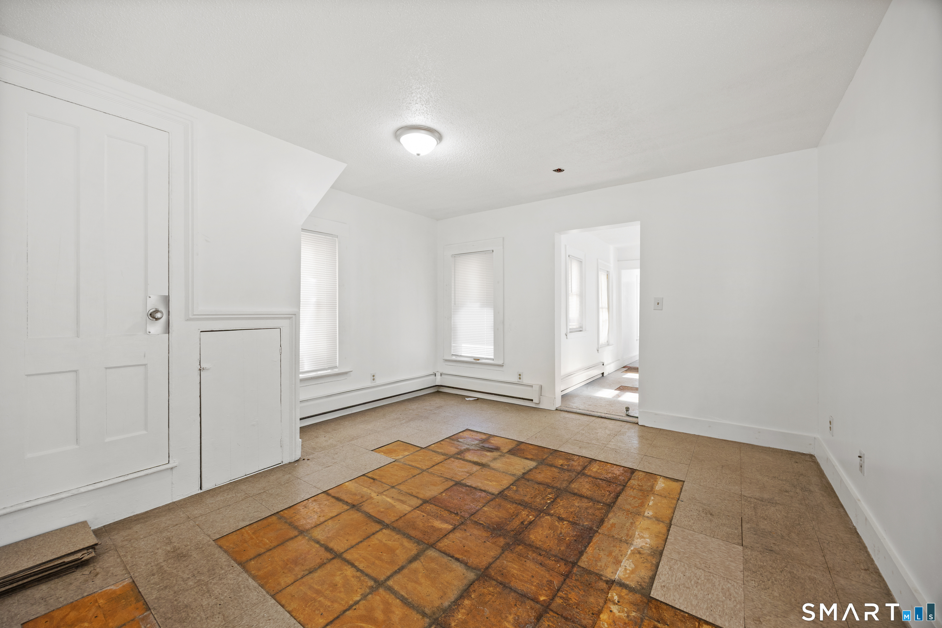 218 Martin Street Hartford, CT 06120 - Photo 27 of 38 wooden floor in an empty room