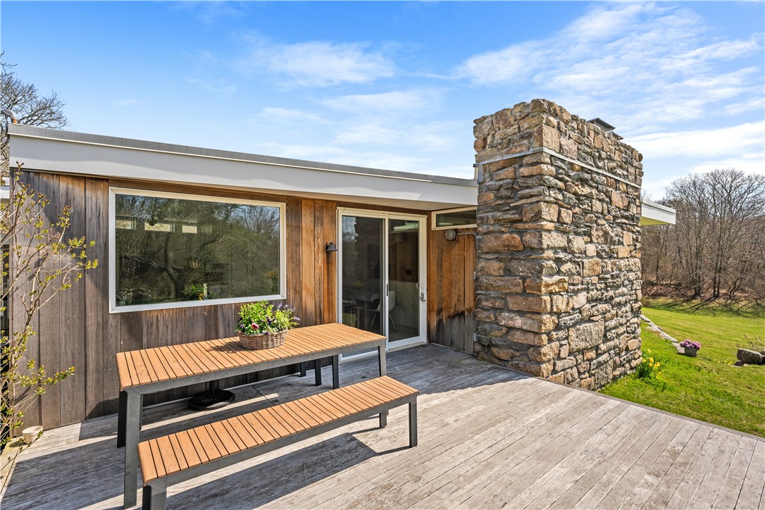 2358 Post Road South Kingstown, RI 02879 - Photo 1 of 36