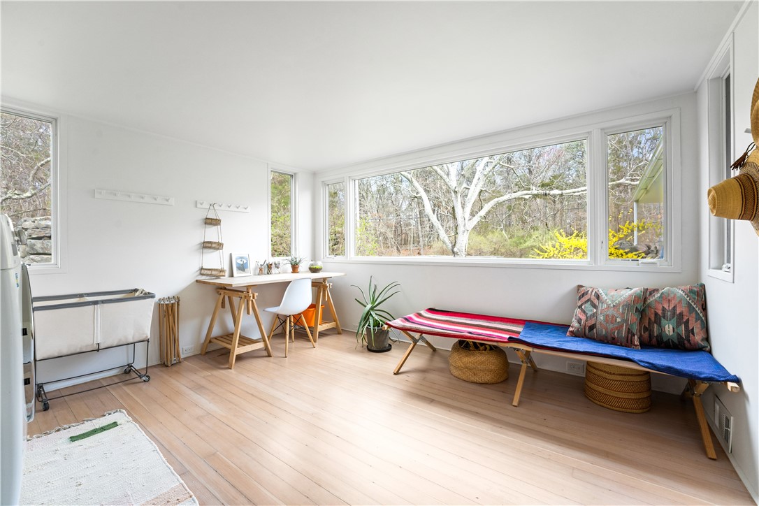 2358 Post Road South Kingstown, RI 02879 - Photo 11 of 36