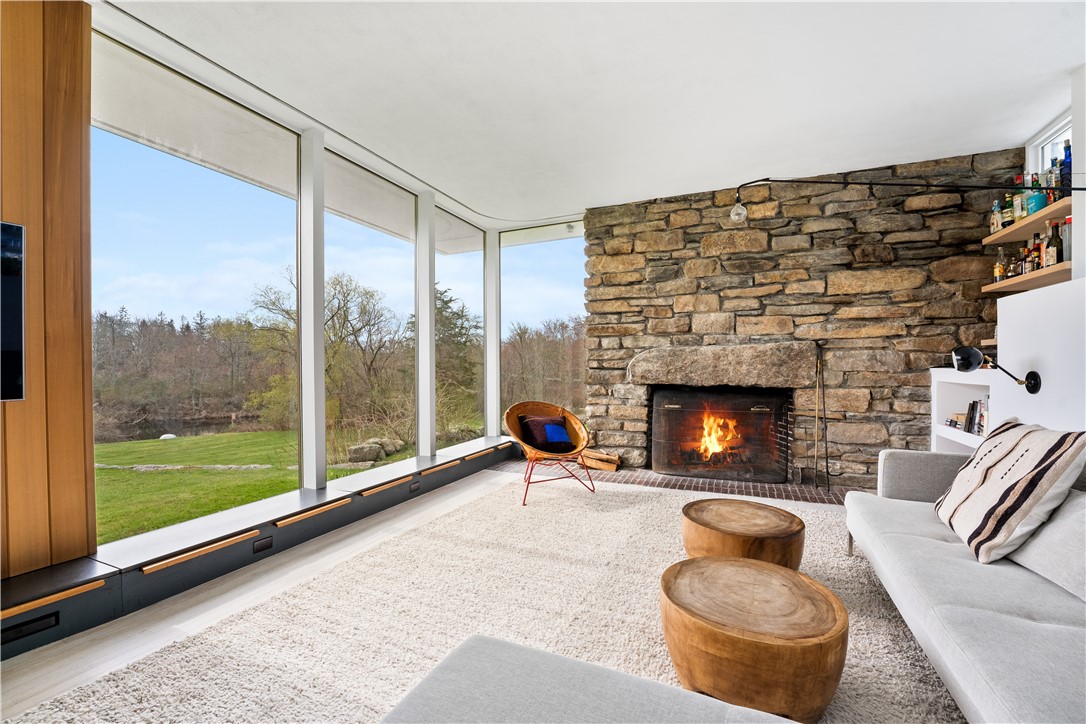 2358 Post Road South Kingstown, RI 02879 - Photo 9 of 36