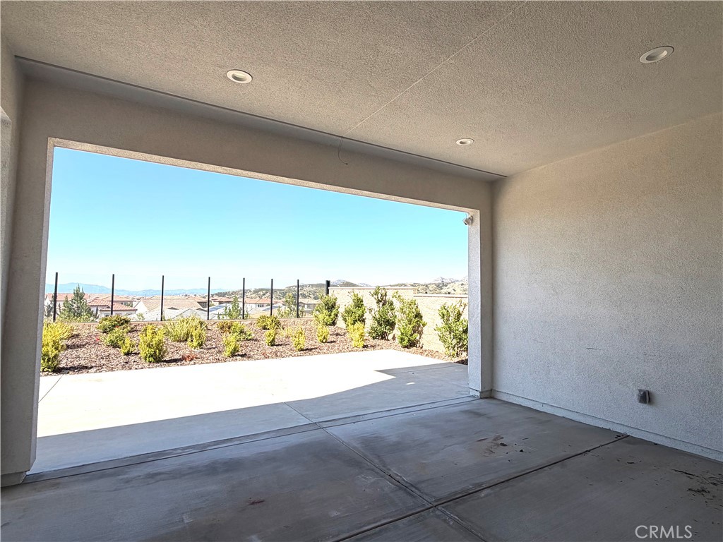 20756 Bluebird Court Porter Ranch, CA 91326 - Photo 10 of 34 Gallery Image 10