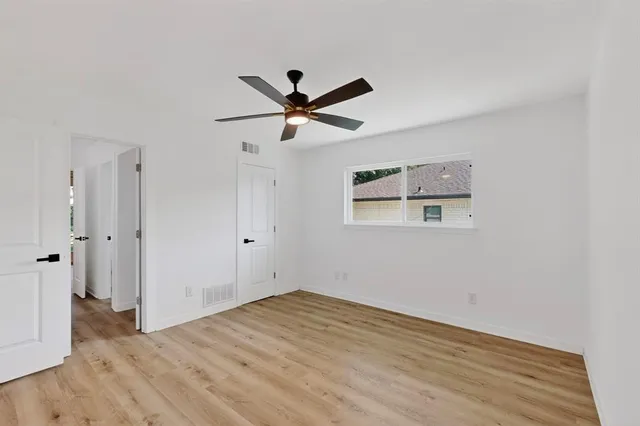 $5,000 | 7116 Town Bluff Drive, Dallas, TX 75248