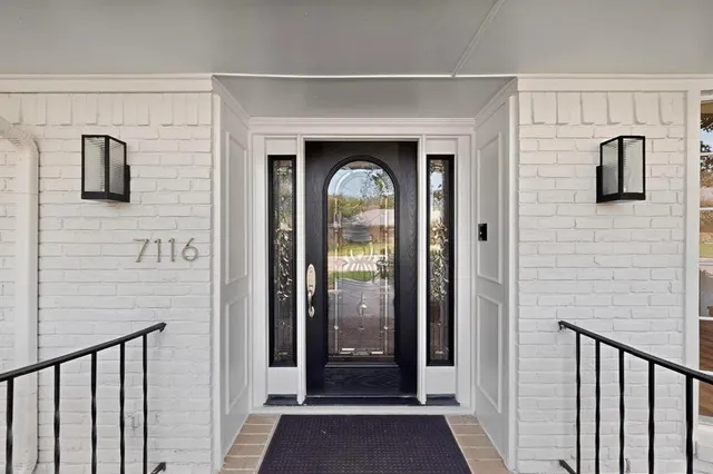 $5,000 | 7116 Town Bluff Drive, Dallas, TX 75248