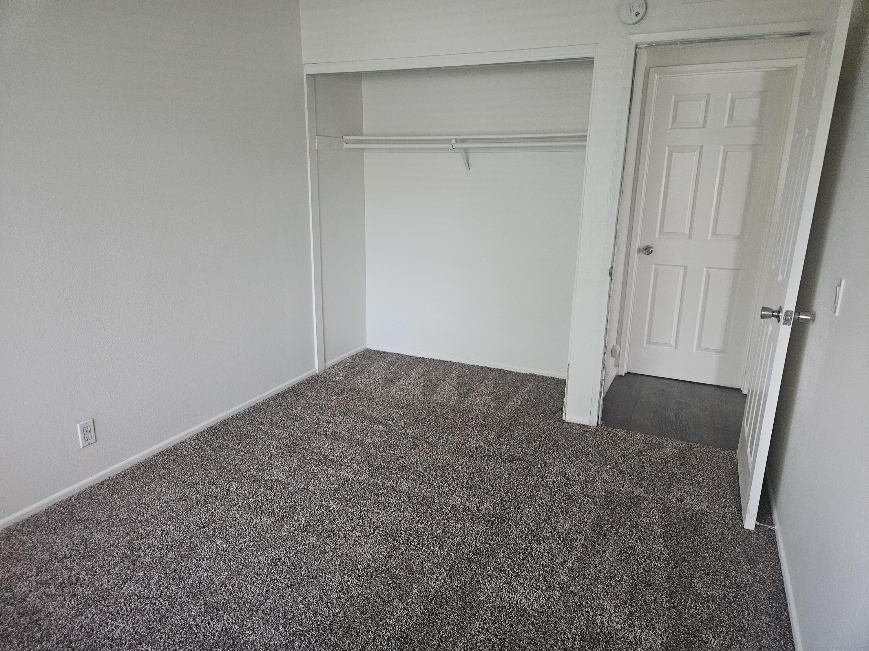 34177 Emily Way Rancho Mirage, CA 92270 - Photo 8 of 17 Bedroom
